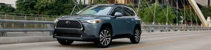 Toyota Corolla Cross (2022-2025) Owner's Manual